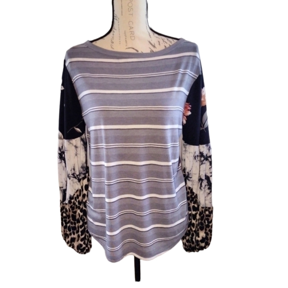 Iddy Striped Boat Neck Top